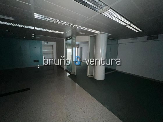 Foto 1 de Oficina en venda a Centre Vila de 665 m²