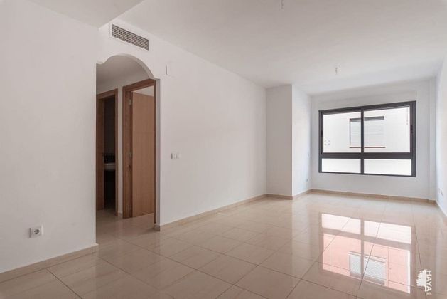 Foto 2 de Dúplex en venta en Benipeixcar de 5 habitaciones con terraza y aire acondicionado