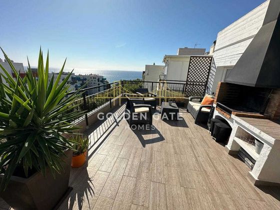 Foto 2 de Àtic en venda a Masnou de 5 habitacions amb terrassa i piscina