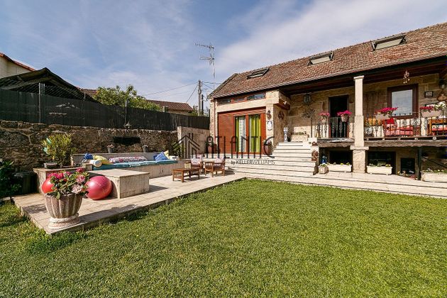 Foto 2 de Chalet en venta en Mondariz de 3 habitaciones con terraza y piscina