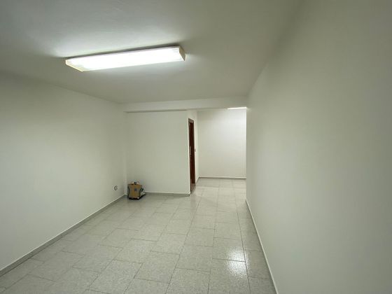 Foto 1 de Oficina en lloguer a avenida Flórez Estrada de 60 m²