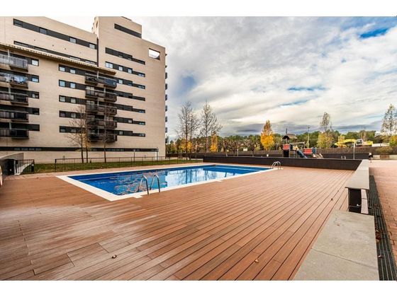 Foto 1 de Piso en venta en Castellarnau - Can Llong de 3 habitaciones con terraza y piscina