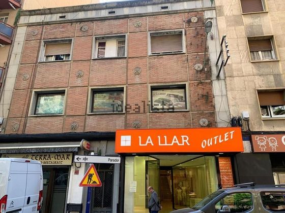 Foto 1 de Local en alquiler en calle Lluís Companys con aire acondicionado y calefacción