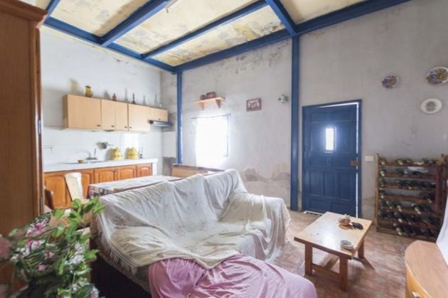 Foto 2 de Casa en venta en Arico de 3 habitaciones con terraza