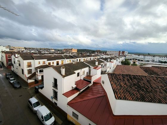 Foto 1 de Pis en venda a Andújar de 3 habitacions i 100 m²