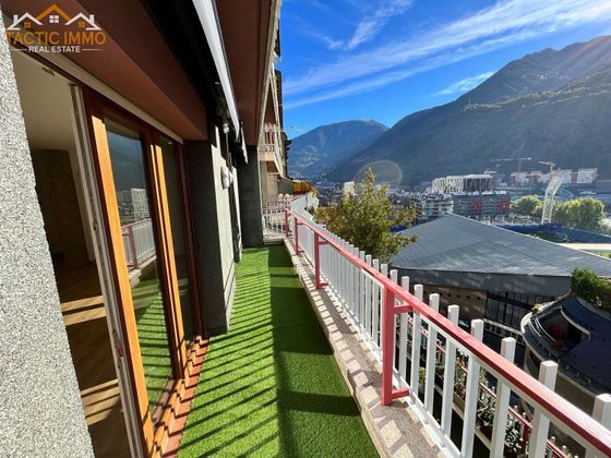 Foto 1 de Piso en venta en Andorra la Vella de 2 habitaciones con terraza