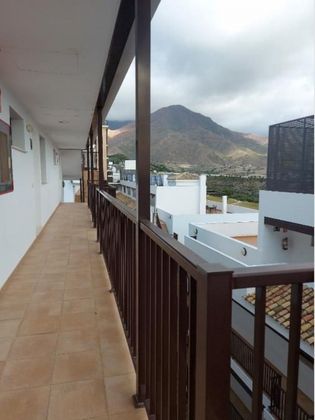 Foto 2 de Pis en venda a calle Valle Romano de 2 habitacions amb terrassa i piscina