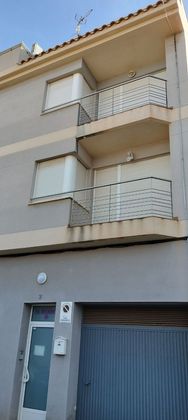 Foto 2 de Dúplex en venta en calle Vizcaya de 3 habitaciones con terraza y garaje