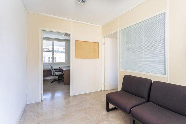 Foto 2 de Venta de oficina en Burlada/Burlata de 84 m²