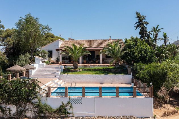 Foto 1 de Venta de casa rural en Campanillas de 10 habitaciones con terraza y piscina