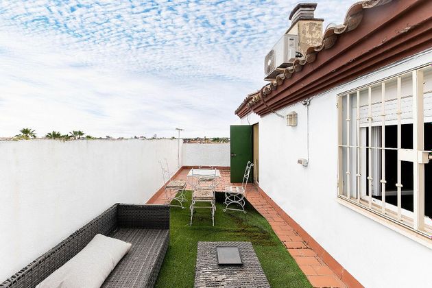 Foto 1 de Dúplex en venda a Brenes de 3 habitacions amb terrassa i aire acondicionat