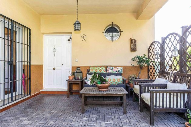Foto 2 de Casa en venda a Salteras de 5 habitacions amb terrassa i piscina