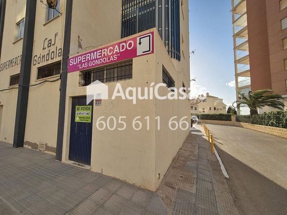 Foto 2 de Local en venda a urbanización Las Gondolas de 104 m²