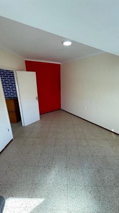 Foto 1 de Pis en venda a Sant Pere Nord de 3 habitacions amb ascensor