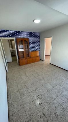Foto 2 de Venta de piso en Sant Pere Nord de 3 habitaciones con ascensor