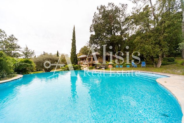 Foto 1 de Venta de casa rural en Begues de 11 habitaciones con terraza y piscina