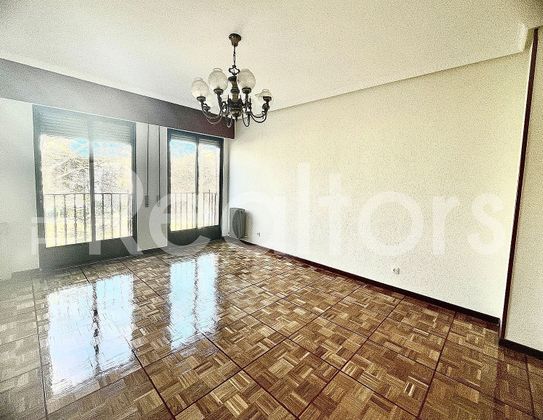 Foto 1 de Pis en venda a Puerta bonita de 4 habitacions amb garatge i balcó