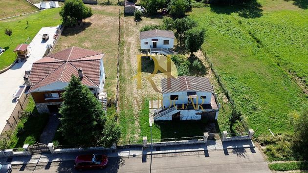 Foto 2 de Casa en venda a Vegaquemada de 10 habitacions amb terrassa i jardí
