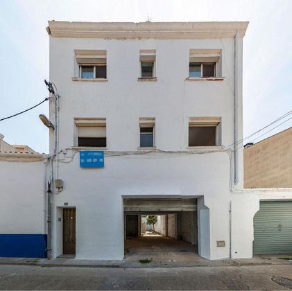 Foto 1 de Casa adossada en venda a calle Alta de 9 habitacions amb garatge i calefacció