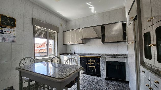 Foto 1 de Venta de casa en calle Aldea Faeo de 4 habitaciones con calefacción