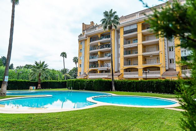 Foto 2 de Dúplex en venda a La Pedrera-Vessanes de 2 habitacions amb terrassa i piscina