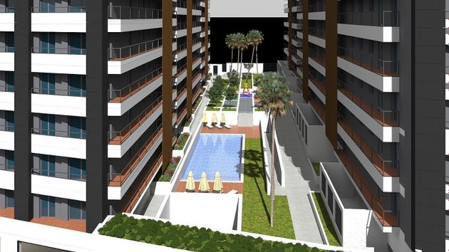 Foto 1 de Ático en venta en avenida De Las Alpujarras de 3 habitaciones con terraza y piscina