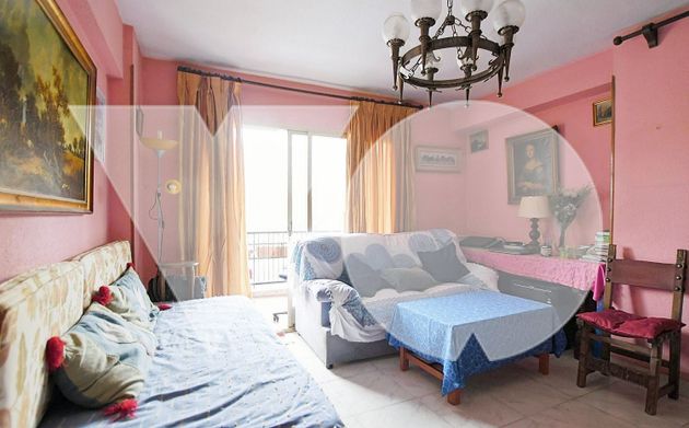 Foto 2 de Pis en venda a Peñagrande de 3 habitacions amb terrassa i garatge