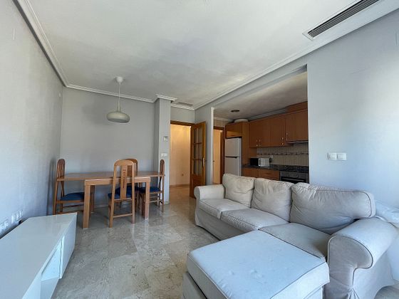 Foto 1 de Piso en alquiler en calle Calderón de la Barca de 2 habitaciones con muebles y aire acondicionado