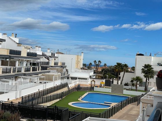 Foto 2 de Piso en venta en avenida D'escandinàvia de 3 habitaciones con terraza y piscina