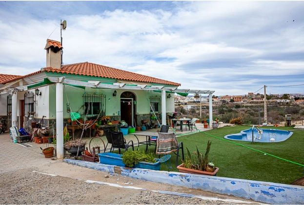 Foto 1 de Xalet en venda a Huércal-Overa de 2 habitacions amb terrassa i piscina