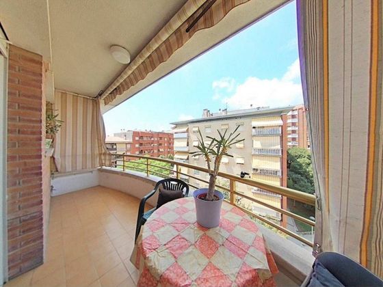 Foto 2 de Venta de ático en La Roureda de 2 habitaciones con terraza y balcón
