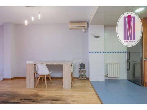 Foto 2 de Piso en venta en Centre - Colomeres - Rambles de 3 habitaciones con aire acondicionado y ascensor