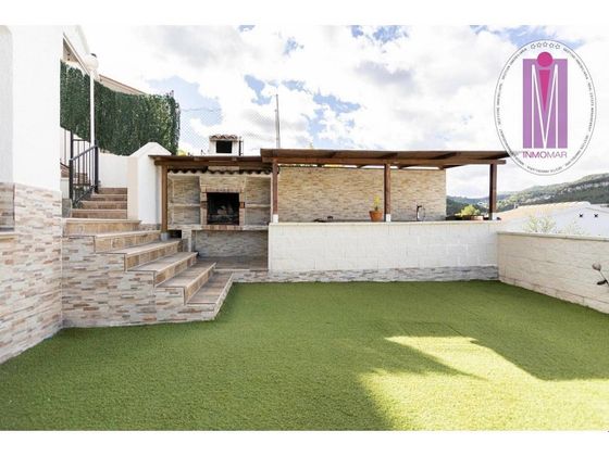 Foto 2 de Casa en venda a Vallirana de 4 habitacions amb terrassa i piscina