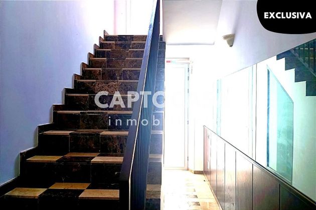 Foto 2 de Àtic en venda a calle Peroniño de 3 habitacions amb terrassa i balcó