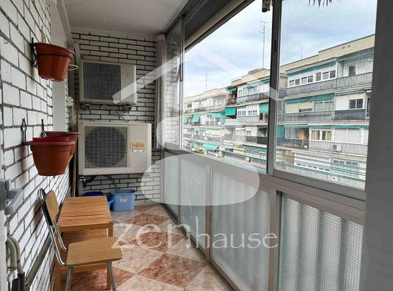 Foto 2 de Venta de piso en Ciudad 70 de 2 habitaciones con terraza y aire acondicionado