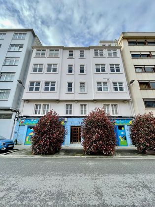 Foto 1 de Edifici en venda a calle Cuntis de 1000 m²