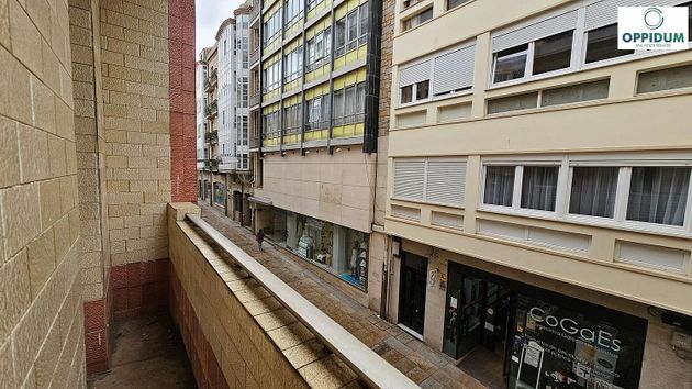 Foto 2 de Edificio en venta en Centro - Ferrol de 311 m²