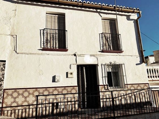 Foto 1 de Venta de casa en calle Cantarranas de 4 habitaciones con terraza y balcón