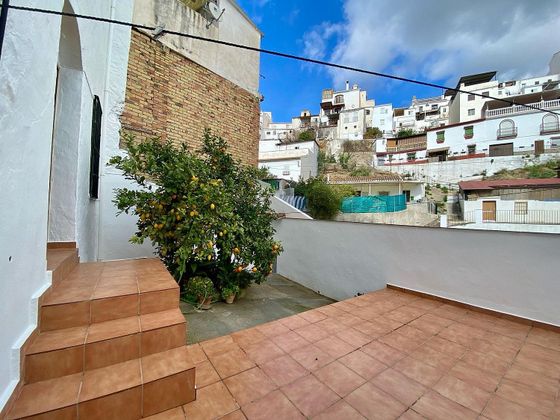 Foto 2 de Casa adossada en venda a Álora de 4 habitacions amb garatge i balcó
