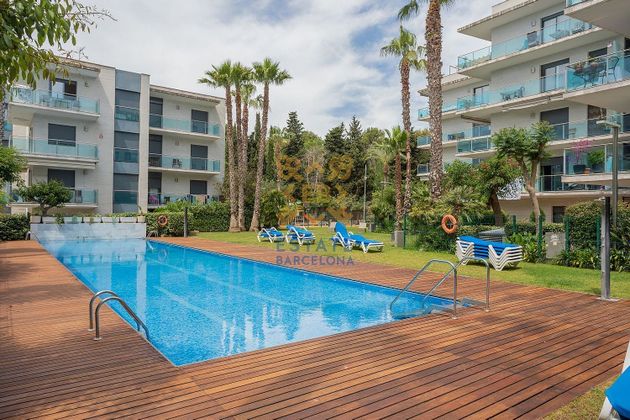 Foto 2 de Pis en venda a Puigventós de 2 habitacions amb terrassa i piscina