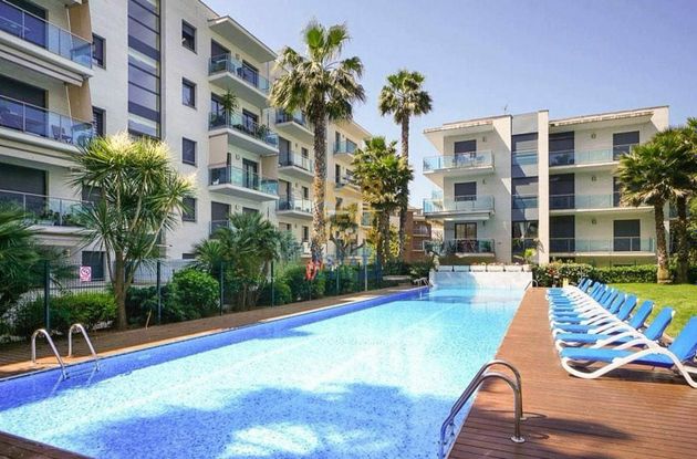 Foto 1 de Piso en venta en Puigventós de 3 habitaciones con terraza y piscina