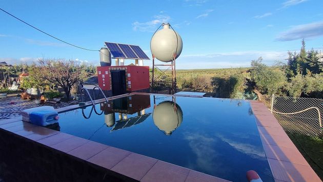 Foto 2 de Casa rural en venta en Sur de 2 habitaciones con piscina y jardín