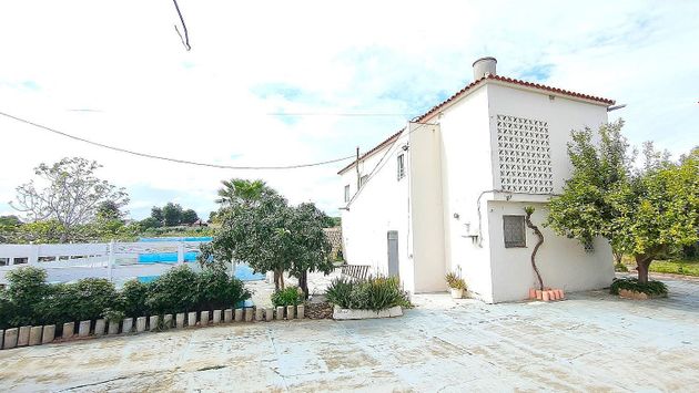 Foto 1 de Casa rural en venta en Don Álvaro de 4 habitaciones con terraza y piscina