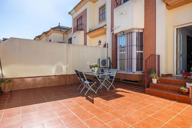 Foto 1 de Casa adossada en venda a Arco Norte - Avda. España de 3 habitacions amb terrassa i garatge