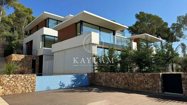 Foto 2 de Piso en venta en Els Pins - Politur de 3 habitaciones con terraza y piscina