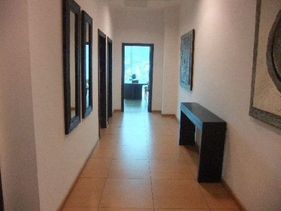 Foto 1 de Oficina en venda a Casco Histórico amb ascensor
