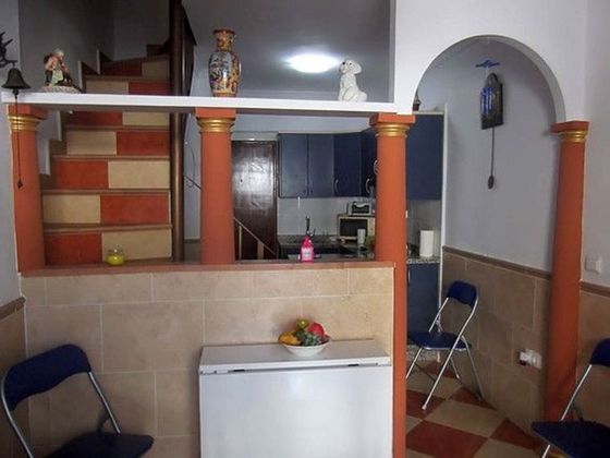 Foto 2 de Casa en venta en Zona Fuentemora de 3 habitaciones con terraza y aire acondicionado