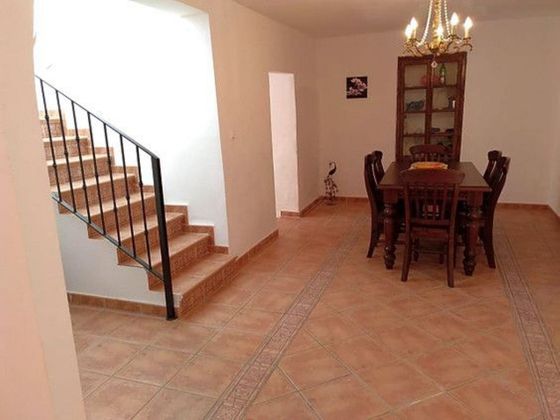 Foto 2 de Casa en venda a Humilladero de 4 habitacions amb garatge i aire acondicionat