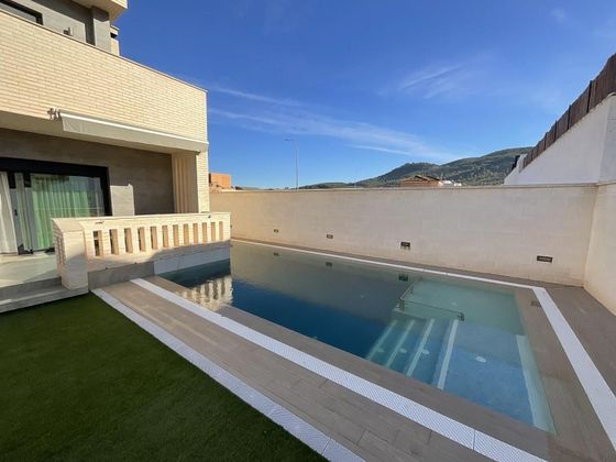 Foto 1 de Xalet en venda a Casco Histórico de 3 habitacions amb terrassa i piscina