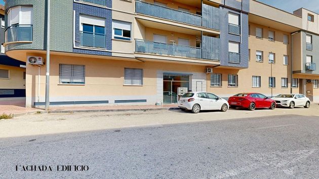Foto 2 de Pis en venda a calle Pedro Martinez Motellón de 2 habitacions amb terrassa i garatge